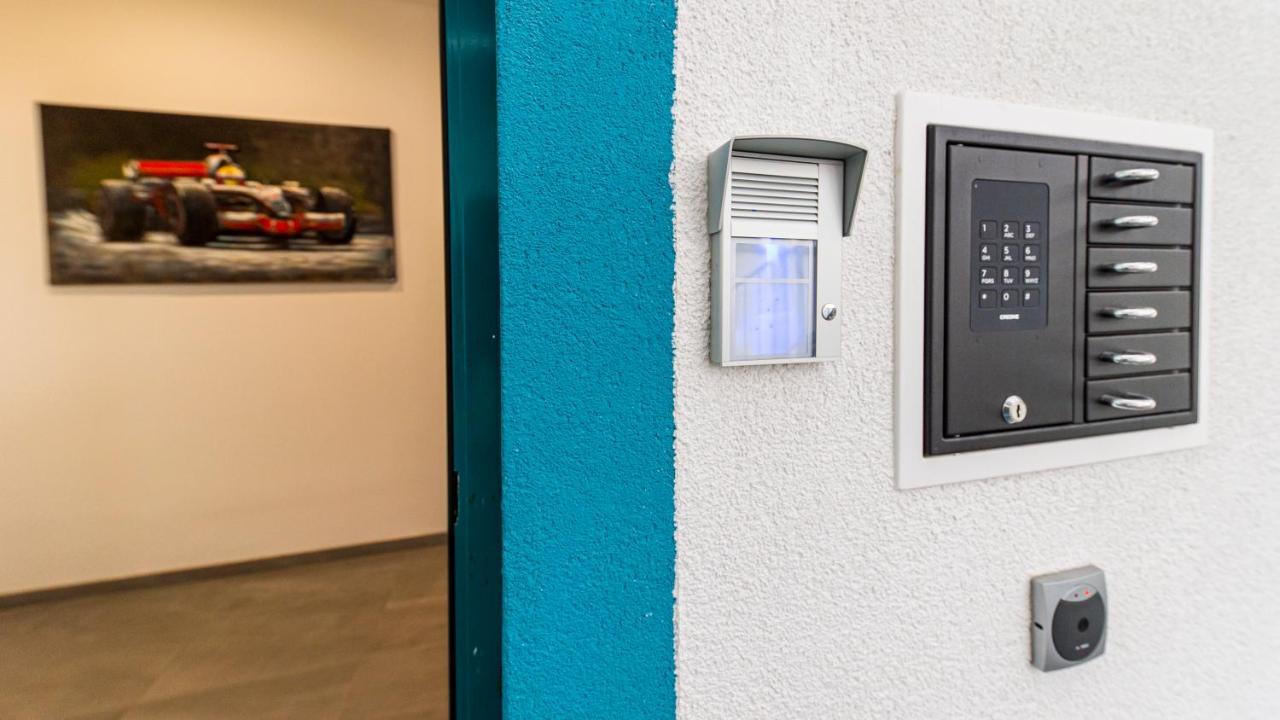 Zeltweg-Rooms Exterior photo